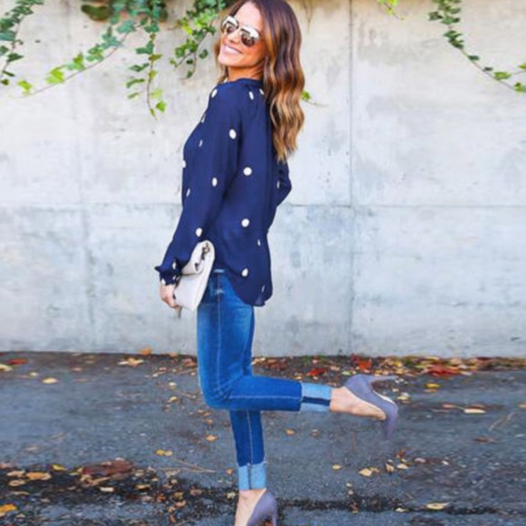 New Blue & White polka dot Chiffon blouse - Picture 2 of 6